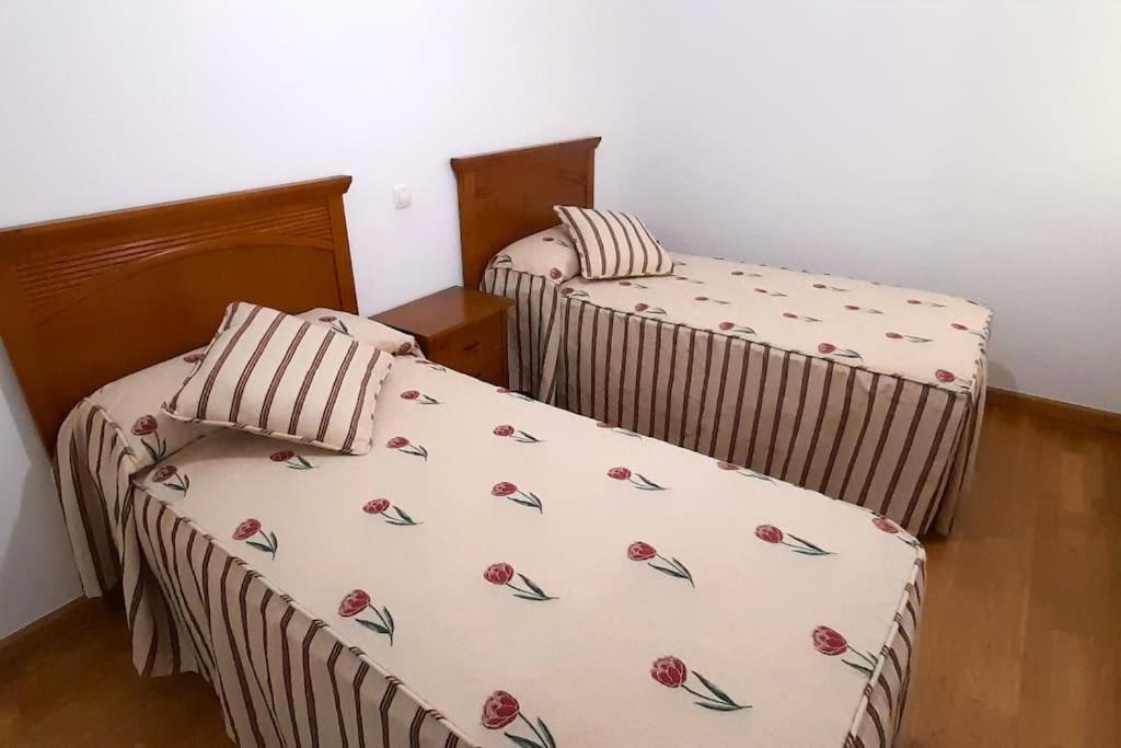 Apartamento Vistas Al Mar Con Piscina Y Terraza Foz Buitenkant foto